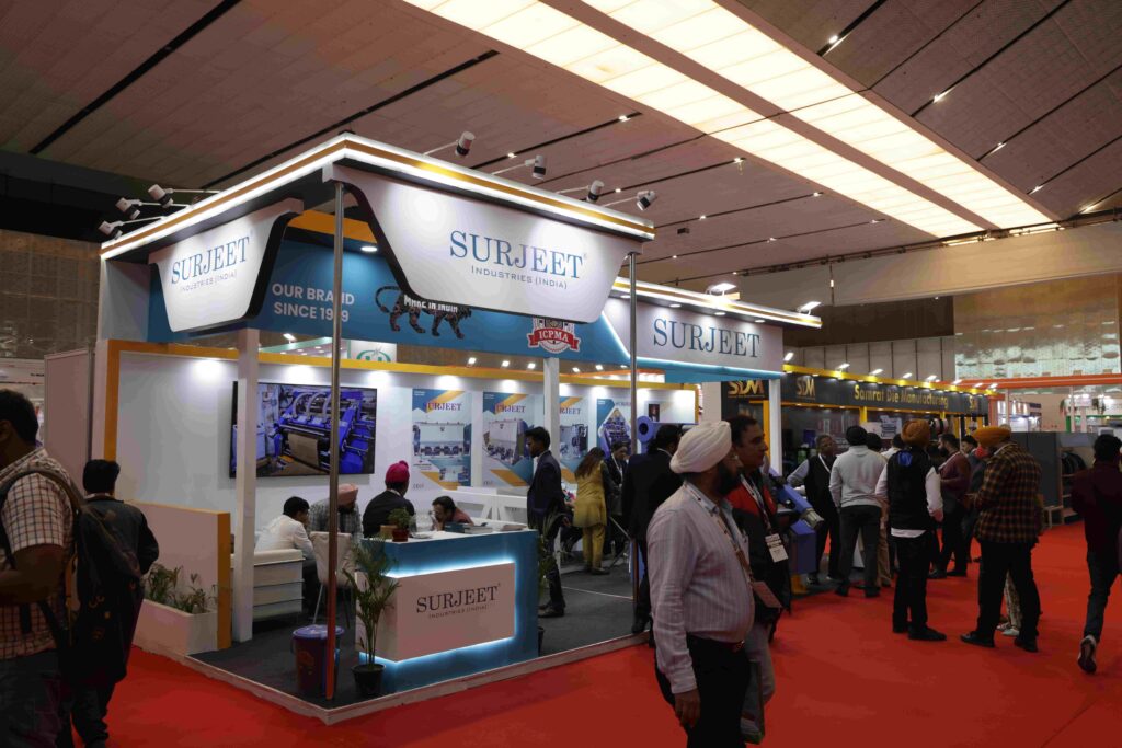 Crowd visiting Corru Pack Print India exhibition for packaging industry